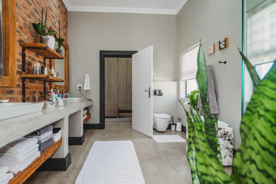 4 Bedroom Property for Sale in Camphersdrift Western Cape